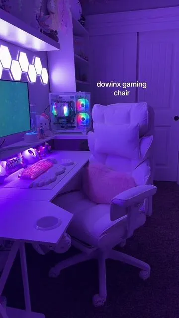 love this gaming chair ☁️@Dowinx_official @Dowinx  #dowinx #dowinxgamingchair #gamingsetup #fyp #anime 