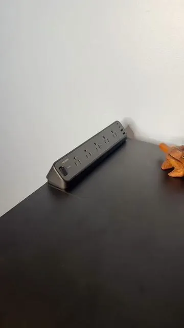 I didn’t realize how much effort this saves until now #powerstrip #desksetup #homeoffice #workfromhome #tiktokshopcreatorpicks 