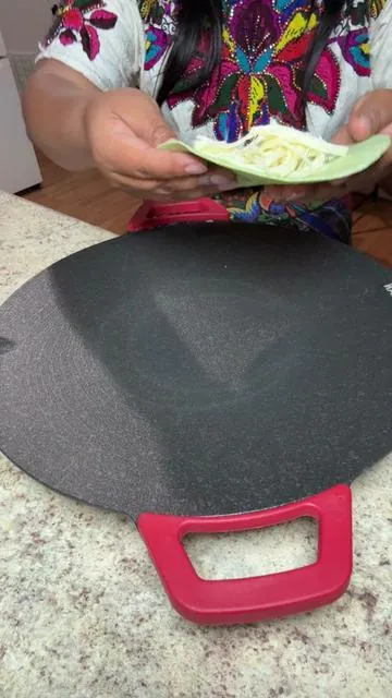 7557041253276192014