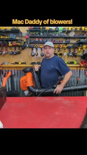 Biggest Backpack blower for sale! #blower #twostroke #backpackblower #gaspoowered 