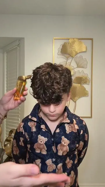 Este es el aceite que puedes utilizar con tus niños en casa 👌🙏@OGX Beauty #tiktokshop #arganoil #parapeques #parati #reviewtiktok 
