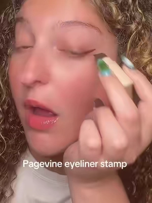 No freakin way @pagevinecosmetics 