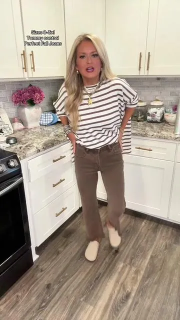 The perfect brown jeans by Risen!! Tummy control and stretchy!!! #jeans #tummycontrol #brownjeans #shapewear #bestjeans @Wild Oak Boutique 