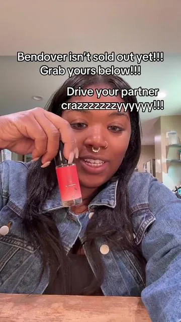 #goddessofthesea #bendover #smellgood #perfumeoils #tiktokshopcreatorpicks 