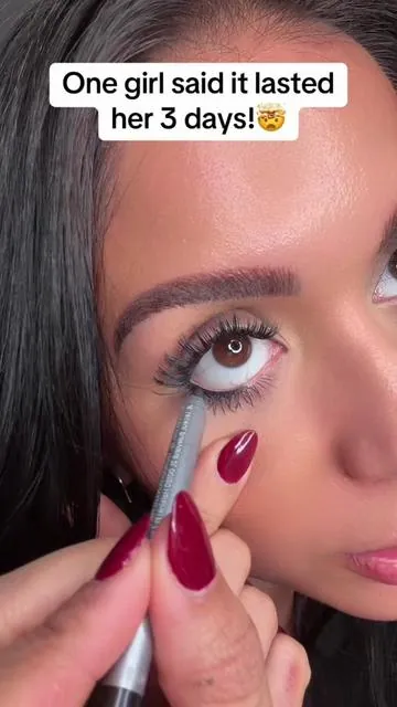 Hands down the best long lasting eyeliner in the market!! #eyeliner #dealsforyoudays #tiktokshopblackfriday 