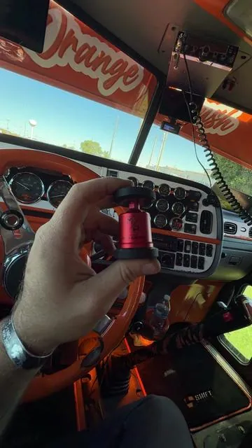 @Mob Armor You guys Killed it with these mounts can’t wait to review the tablet mount!! Also shout out to @Mendenhall_747 for the idea on the mounting spot #orangecrush #mobarmor #truckersoftiktok #truckerlife #largecarmafia 