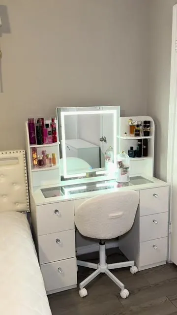 Vanity moderno #vanitymirror #vanity #mujeres #vowner #mueblesmodernos 
