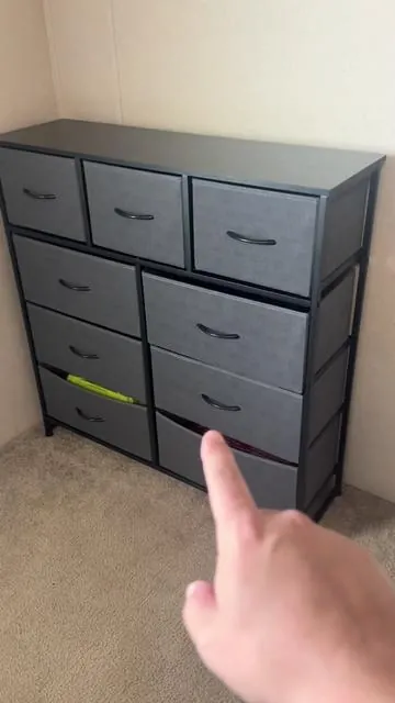 #dresser #bedroomfurniture #bedroomstorage #tiktokshopmademebuyit #tiktokshoprestock 