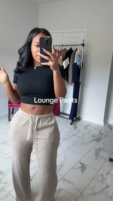 Lounge Pants something you can never have enough of  #loungewear #loungepants #pajamas 