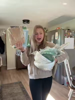 See ya’ll tomorrow I’m off to learn how to make sourdough lol  #sourdoughstarterkit #sourdoughbread #sourdoughforbeginners #sourdoughkit #sourdoughtok 