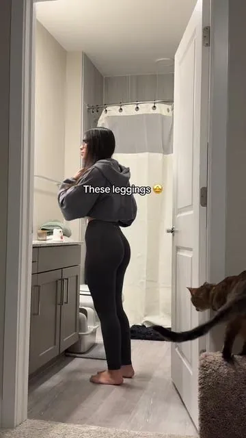 True to size 🥰 #leggings #leggingsoftiktok #gymfit #tiktokshopfalldealsforyou 