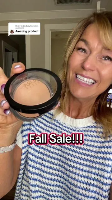 Replying to @Lindsey Conklin @Laura Geller Beauty makeup is made for mature skin and leaves our skin looking youthful. Today is 10-11-25 check the link to see if you can still can the incredible deal! Prices subject to change #bakedfoundation #matureskinmakeup #foundation #foundationroutine #tiktokshopblackfriday 