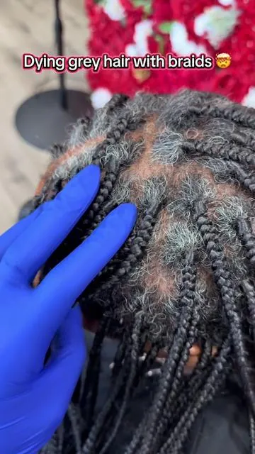 I can’t believe this shampoo really dyes hair jet black😳  #blackhairshampoo #blackhairdye #hairdye #hairdyeshampoo