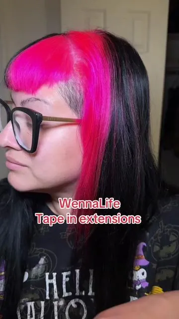 And now these extensions are RED 😍🥰 I put my extensions through it but my @WENNALIFE can keep up 🥰🥰 #wennalifehairextensions #tapeinhairextensions #althair #emohair #diyhair 