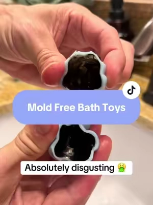 After cutting open this toy, I was absolutely disgusted by what I found #bathtime #parents #tiktokshopcreatorpicks #christmasgiftideas #giftideas 