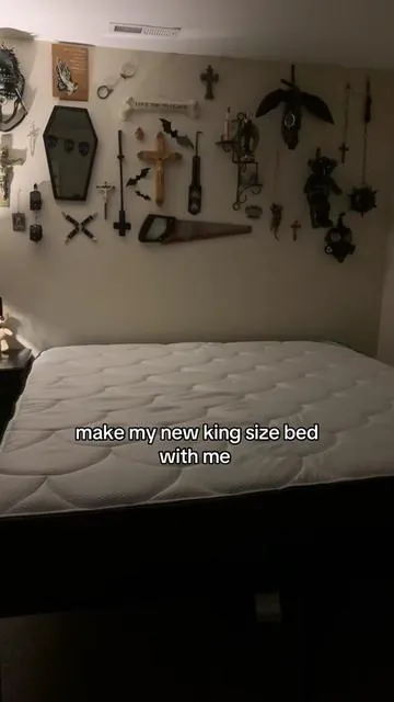 i can’t believe i’ve waited this long to get a king size bed 🫣 i love it so much 