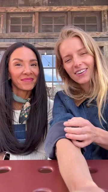 I hosted a live with our nutritionist, Tanna yesterday answering questions. Really informative and fun, we definitely have to do another one soon. @Ballerina Farm Store 