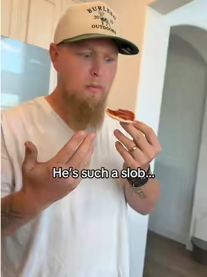 He didn’t even put cheese on it!? #stain #stainremover #cleaning #tiktokshopcreatorpicks #tiktokshopblackfriday 