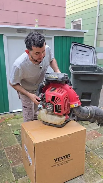 Este blovwrsito esta buenísimo para la jardineria  #landcaping #VEVOR #blower #blowermotor #soplador 