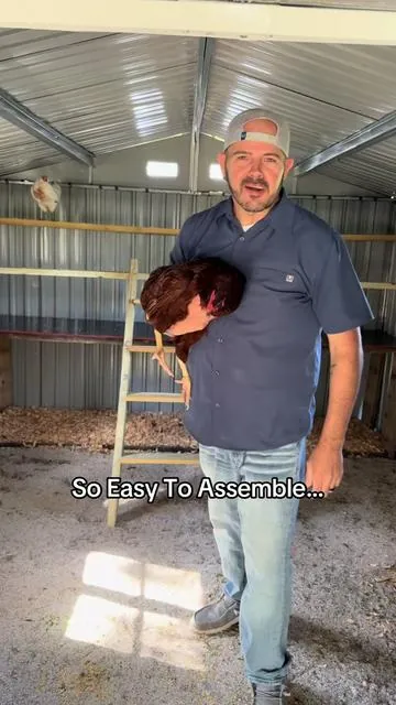 This @Vevor Store US chicken coop and run was perfect for what we needed and so easy to assemble! #chickencoop #coop #vevor #chickensoftiktok #tiktokshopfalldealsforyou 