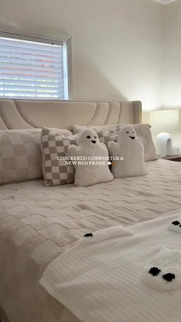 fall bedding refresh 🍂  #bedroom #bedsurecomforterset #bedsure #checkered #comforterset #fallbedding #cozybedding #bedframe #ledlights #cozyathome #ttshophome 