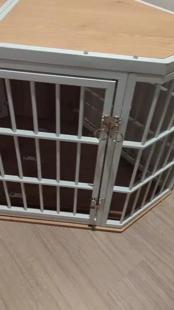 #dogkennel #dogcrate #largedog #bigdogs #servicedog 