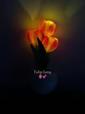 my fav purchase, it’s just too pretty to pass up! 🥹✨#lamp #light #lights #ledlamp #tuliplamp 