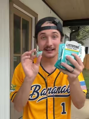 Never second guess the smell of your breath again. #listerine #breath #mint 