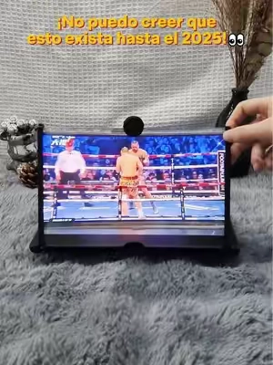 📱 Convierte tu cel en un mini cine en segundos#gadgets #invento2025 #trucosparati #tecnología #cosasqueamo
 
