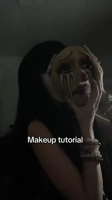 Clown tutorial mask tutorial is also up ||#grwm #makeuptutorial #clownmakeup #creativemakeup  