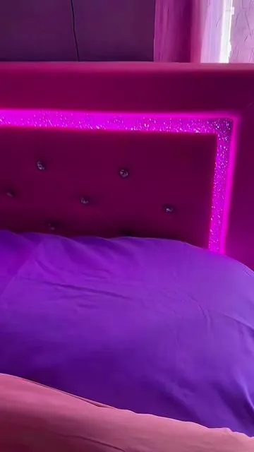 Who knew they made smart beds?! The HOMBCK LED Bed Frame is a total game-changer. It’s sleek, modern, and so easy to assemble — my husband had it together in less than an hour! The faux leather headboard and footboard add a luxe touch, and the four spacious drawers give you plenty of extra storage. But the best part? The LED lights — app-controlled, color-changing, and even sync to your music for the perfect bedroom vibe. Stylish, sturdy, and smart — this bed truly has it all! #SmartBed #LEDBedFrame #BedroomMakeover #HomeDecorFinds #TikTokShopCreatorPicks