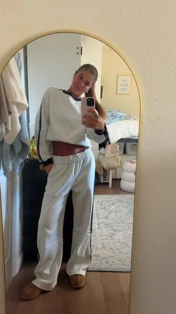 Loving this set 🤭 #falloutfits #fallfashion #ootdinspo #outfitinspo #ootd 