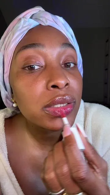 Bonnet Conversations #silkvssatin #mulberrysilk #silkbonnet #blissybonnet #tiktokshopcreatorpicks 