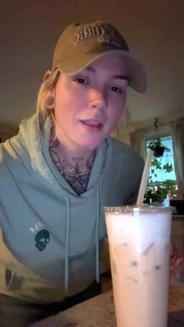 ‼️FLASH SALE ENDING IN 7 HOURS‼️ caramel pumpkin cheesecake protein coffee using @Caffeine, Candles & Chaos! 😍 the absolute best (and tastiest) way to start your mornings. protein, biotin, collagen, and vitamins in 30 different flavors to choose from. and if coffee isn’t your thing i have their loaded teas, waters, and lemonades at the top of my showcase for yall. 🫶🏻 no more excuses for your health. switch to a healthier alternative without sacrificing taste. 🖤 #fyp #coffee #viral #grwm #foryoupage 