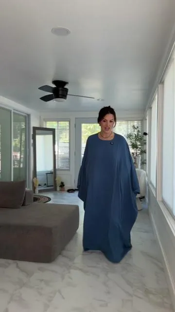 I’m just now figuring out about Abayas and I’m actually obsessed with this outfit  🫣😳 ##onesizefitsall##ootdinspo##comfycasual##tiktokshopcreatorpicks##TikTokShopBlackFriday 