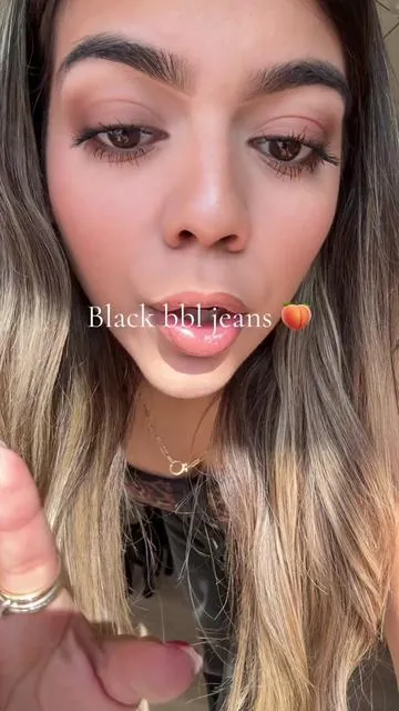 Black bbl jeans are here 🍑 #widelegjeans #tiktokshopcreatorpicks 