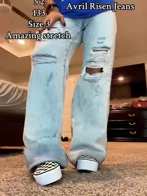 You better add these risen jeans to your cart if you want it 😜 #falldealsforyou #fallfashion #risenjeans #stretchyjeans @Wild Oak Boutique 