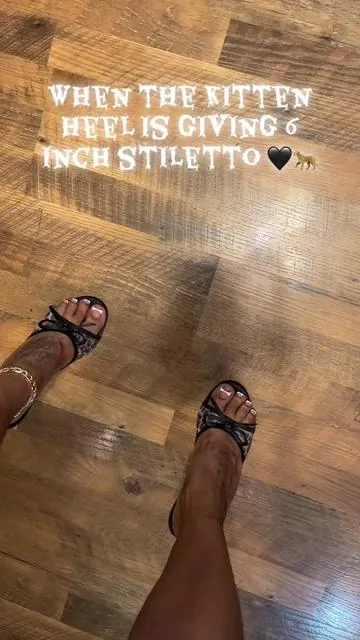 Obsessed with these heelsssss!! 😍🤩 #fyp #viral 