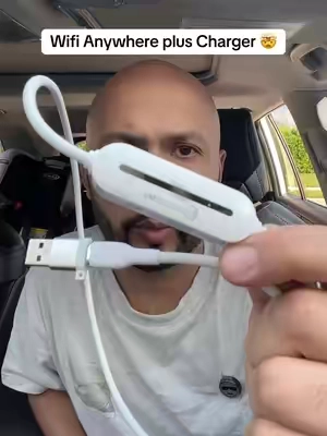 I take this with me whenever I travel #glocalme #wifianywhere #travelessentials #tiktokshopcreatorpicks #tiktokshopblackfriday 