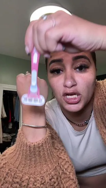 The only way I shave to keep it 🐱 smooth #electrictrimmer #bikinitrimmer #electricshaver #shavingtips #tiktokshopblackfriday 