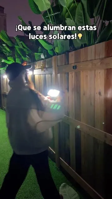 lámpara solar para exteriores💡☀️#solarpanel #outdoorlights #Tuffenough #remotecontrol #Deals 