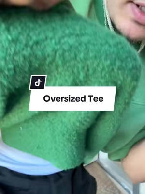 Love the green color 😍 #tiktokmademebuyit #TikTokShopBlackFriday #fashionnova #oversizedshirt #oversizedtee 