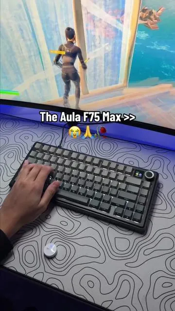 The is the gaming keyboard I use for my gaming setup. #gamingkeyboard #fortnite #aulaf75max #keyboard #gaming 