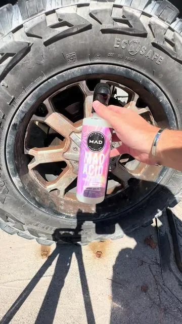 MAD Acid touchless wheel cleaner! 