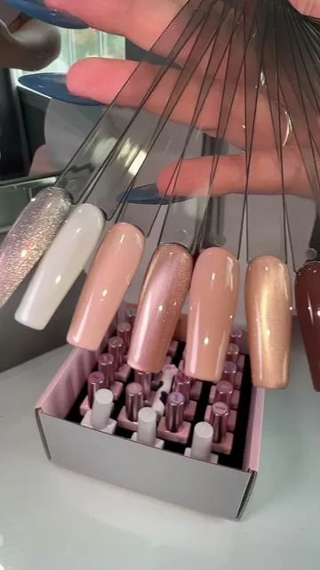 These TikTok shop exclusives are stunning! Thank you @BeetlesGelPolish for this gorgeous set of gel polishes ✨##diynails##nailsathome##tiktokshopexclusive##nailinspo##nailtok