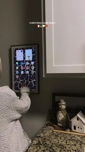 probably my best find this year 🤭💖 #apolosign #apolosigndigitalcalendar #tiktokshopblackfriday #tiktokshopcybermonday #Christmasgift Apolosign Digital Calendar - The World's First Dual Mode Calendar @apolosign_tech @ApoloSign Store 