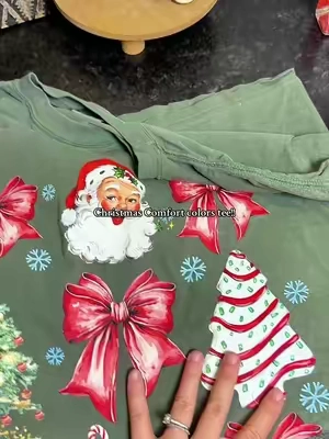 OBSESSED With This Adorable Red Coquette Christmas Comfort Colors Tee!! #ComfortColors #ChristmasShirt #PlussizeFashion #WomensFashion #ChristmasTee