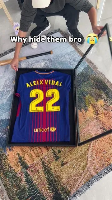 Level Up Your Man Cave With This Jersey Frame.#JerseyFrame #boygifts #jersey #NBA #gifts 