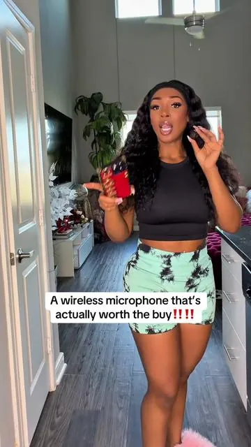 Wireless microphone for my content creators!  . . . . . . #wirelessmicrophone #microphone #contentcreatortips #noisecancellingmic #tiktokshopblackfriday 