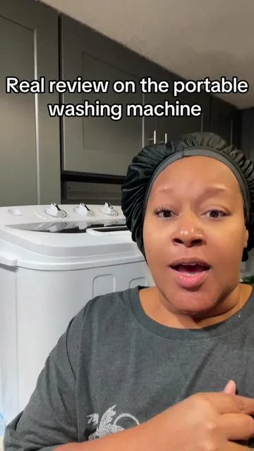 I be having so much fun washing my clothes and because the timer is so functional I’ve been cleaning doing other tasks while waiting on it to be done. #portablewashingmachine #apartmentliving 